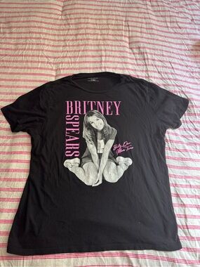 Women's Black Short Sleeve Graphic Tee with Pink Print